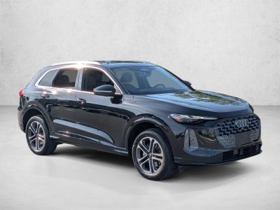 2025 Audi Q5 Premium 2.0 TFSI quattro