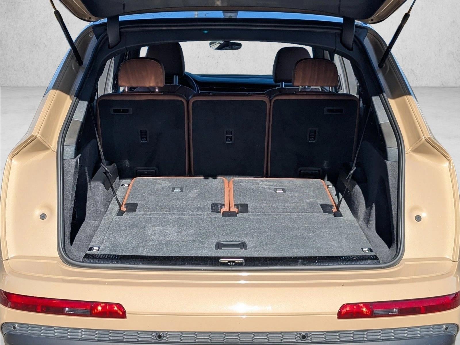 2025 Audi Q7 Premium Plus 45 TFSI quattro