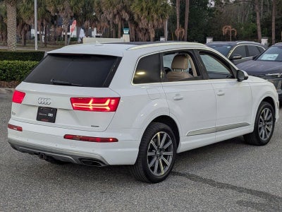 2019 Audi Q7 Premium Plus 45 TFSI quattro