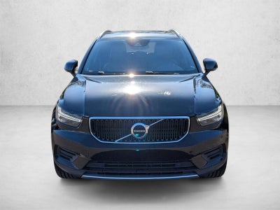 2020 Volvo XC40 T4 FWD Momentum