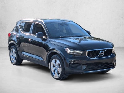 2020 Volvo XC40 T4 FWD Momentum