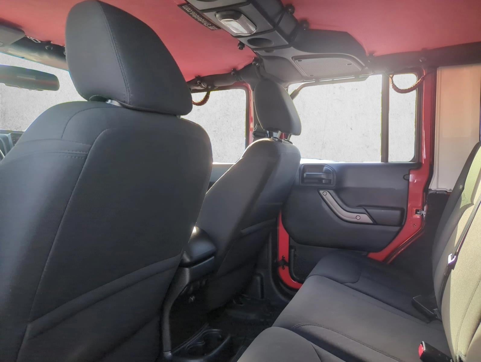 2016 Jeep Wrangler Unlimited 4WD 4dr Sport