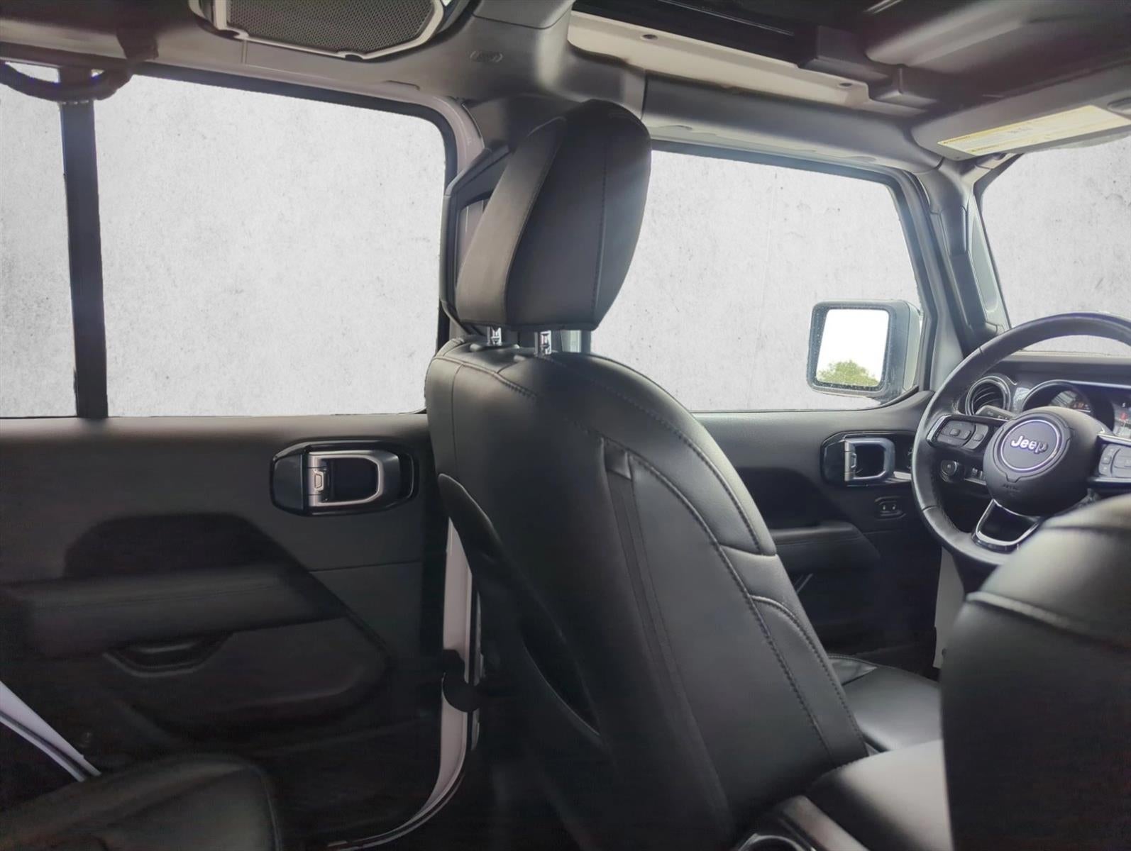2021 Jeep Wrangler Unlimited Sahara Altitude 4x4