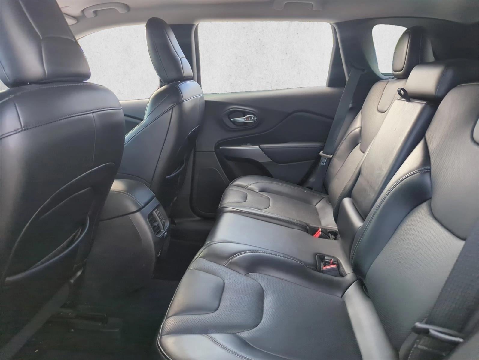 2021 Jeep Cherokee Latitude Lux FWD