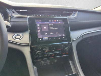 2025 Jeep Grand Cherokee Laredo 4x2