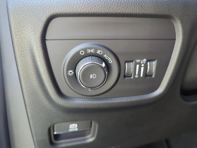 2025 Jeep Grand Cherokee Limited 4x2