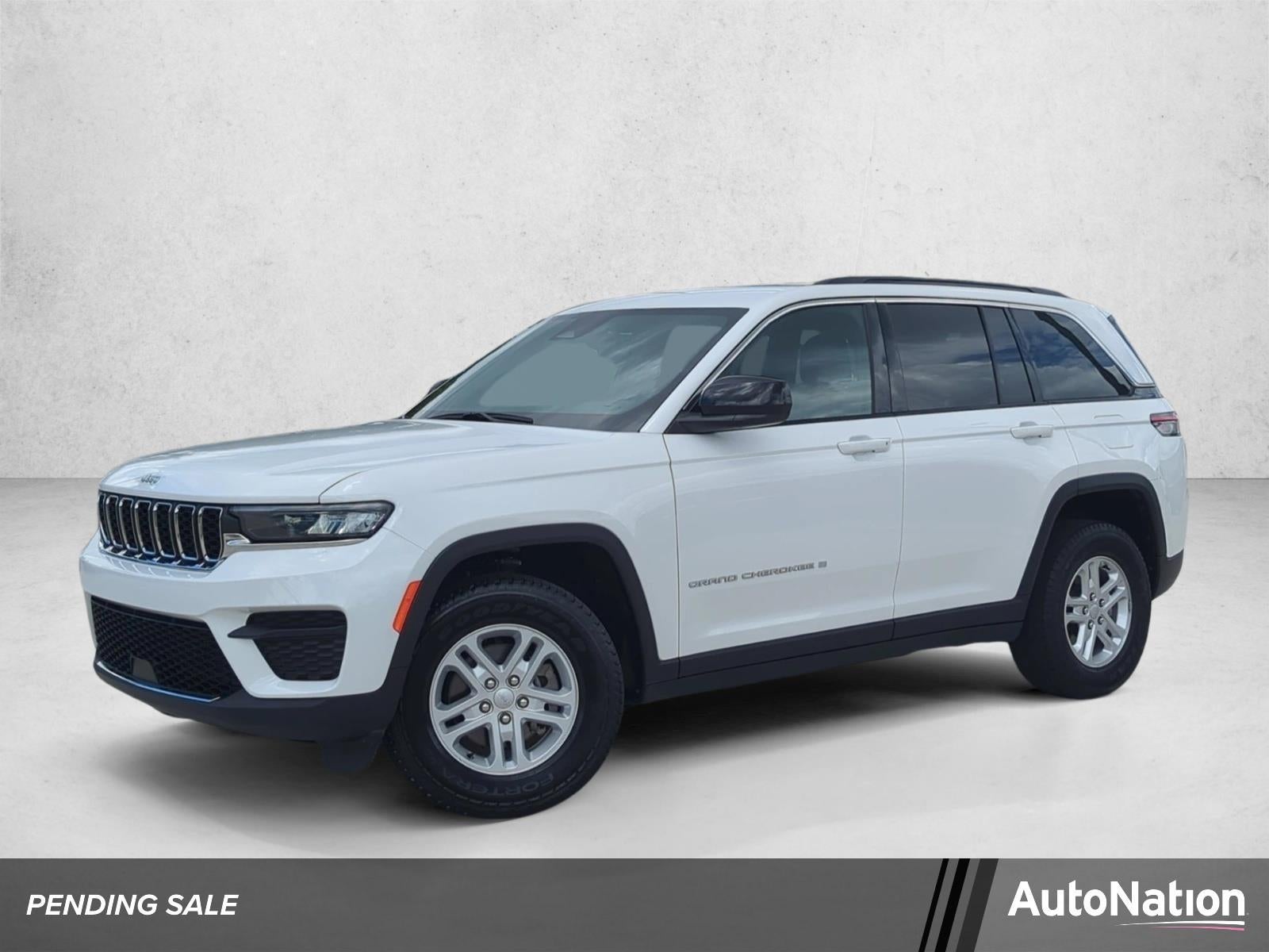 2024 Jeep Grand Cherokee Laredo 4x4
