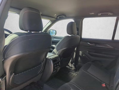 2024 Jeep Grand Cherokee Laredo 4x4