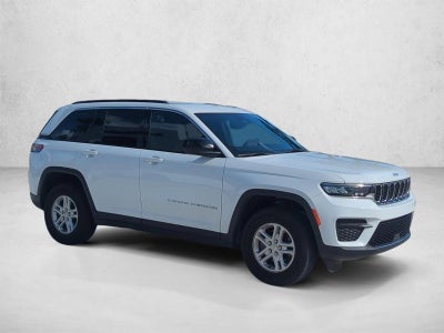 2024 Jeep Grand Cherokee Laredo 4x4