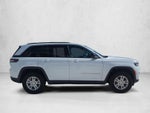 2024 Jeep Grand Cherokee Laredo 4x4
