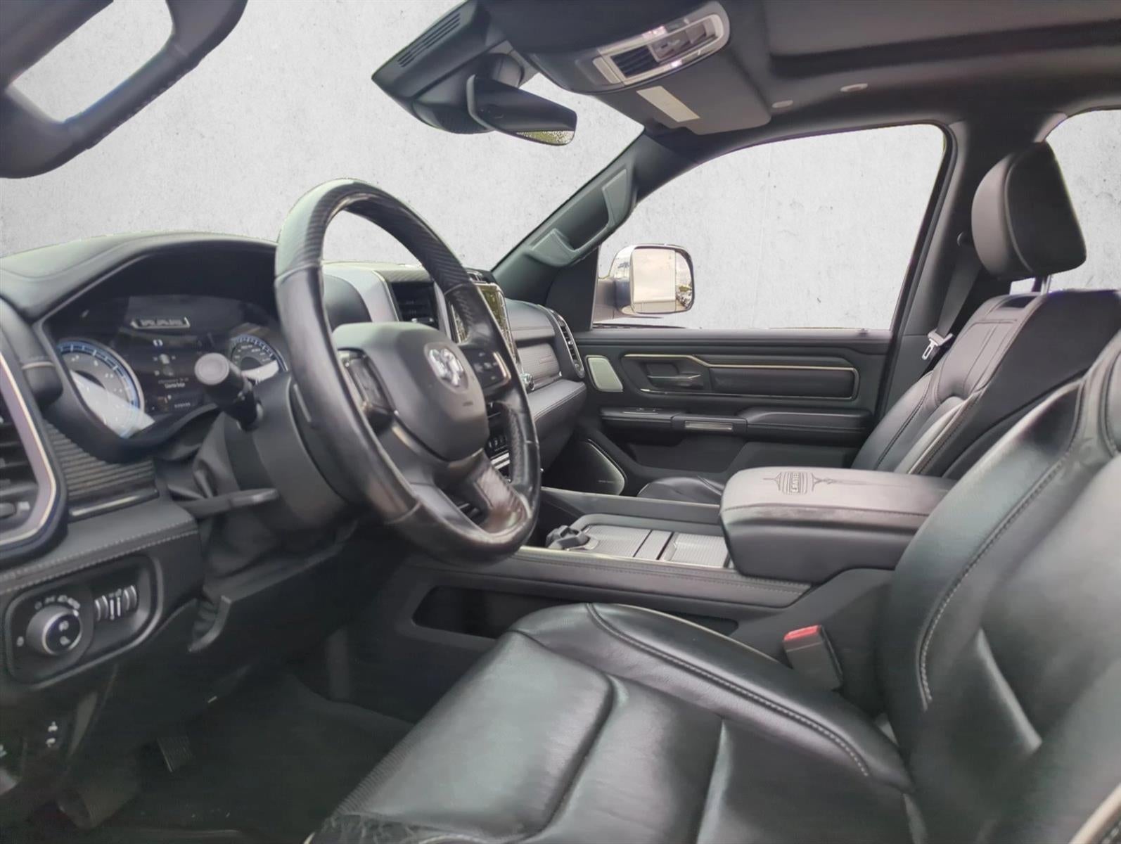 2020 RAM 1500 Limited 4x4 Crew Cab 5'7" Box