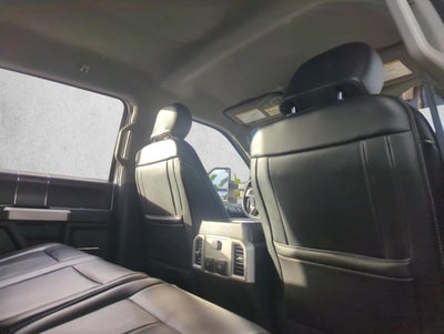 2021 Ford Super Duty F-250 SRW LARIAT 4WD Crew Cab 6.75' Box