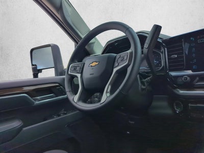 2025 Chevrolet Silverado 3500 HD Crew Cab Long Box 4-Wheel Drive LT