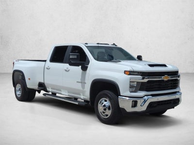 2025 Chevrolet Silverado 3500 HD Crew Cab Long Box 4-Wheel Drive LT
