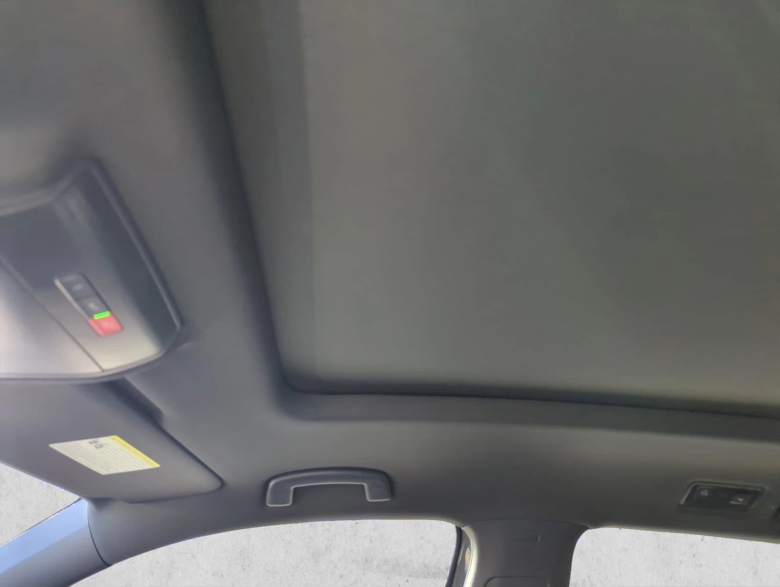 2023 Volkswagen Atlas Cross Sport 3.6L V6 SEL Premium R-Line 4MOTION