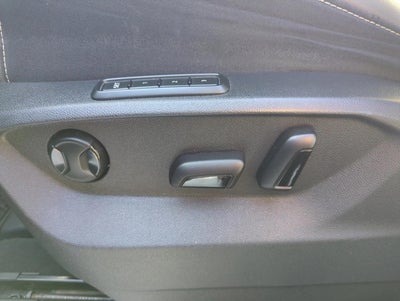 2023 Volkswagen Atlas Cross Sport 3.6L V6 SEL Premium R-Line 4MOTION