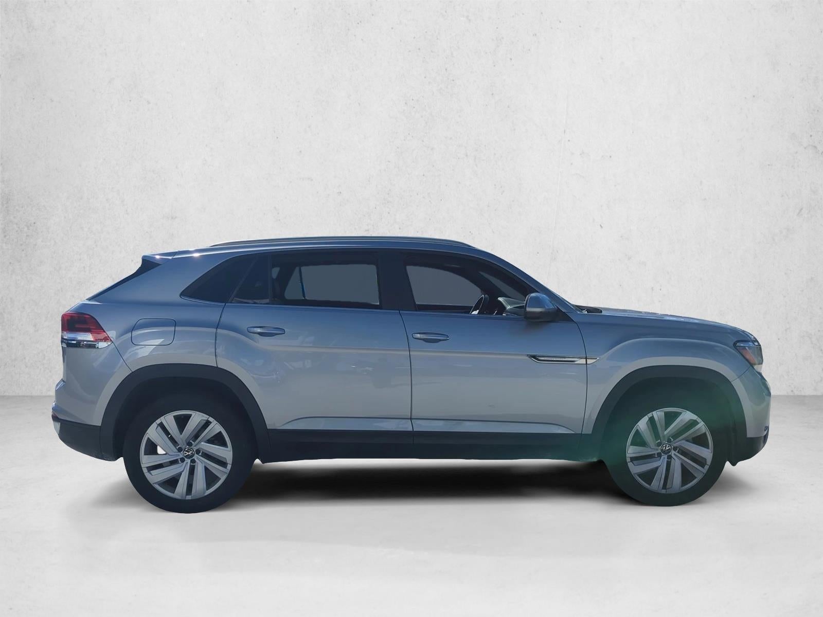 2020 Volkswagen Atlas Cross Sport 3.6L V6 SE w/Technology R-Line FWD