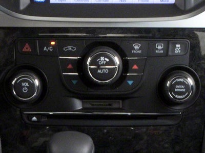 2011 Chrysler 300 4dr Sdn Limited RWD