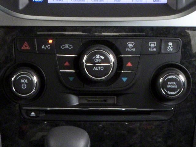 2011 Chrysler 300 4dr Sdn Limited RWD