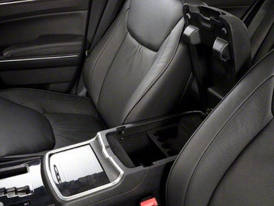 2011 Chrysler 300 4dr Sdn Limited RWD