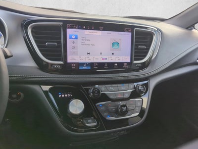 2024 Chrysler Pacifica Touring L FWD