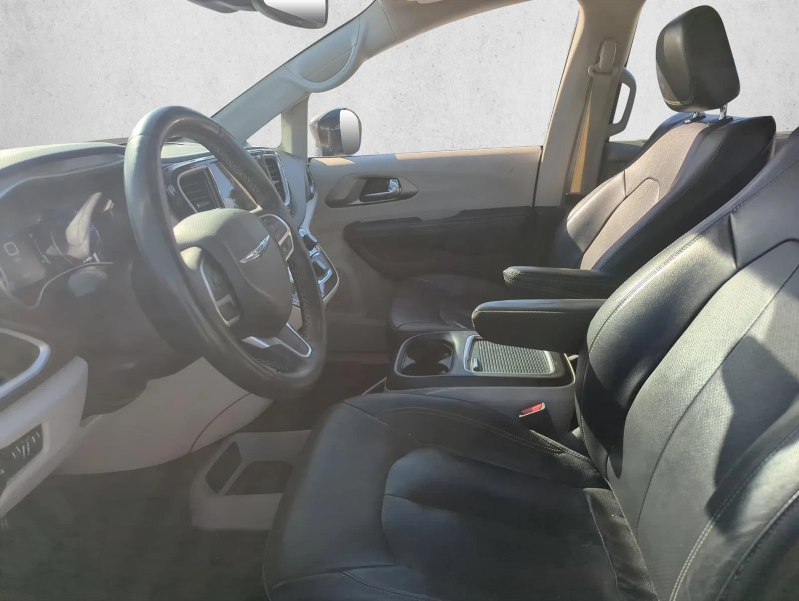 2022 Chrysler Pacifica Touring L FWD