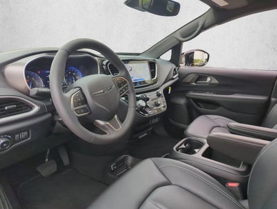 2025 Chrysler Pacifica Select AWD