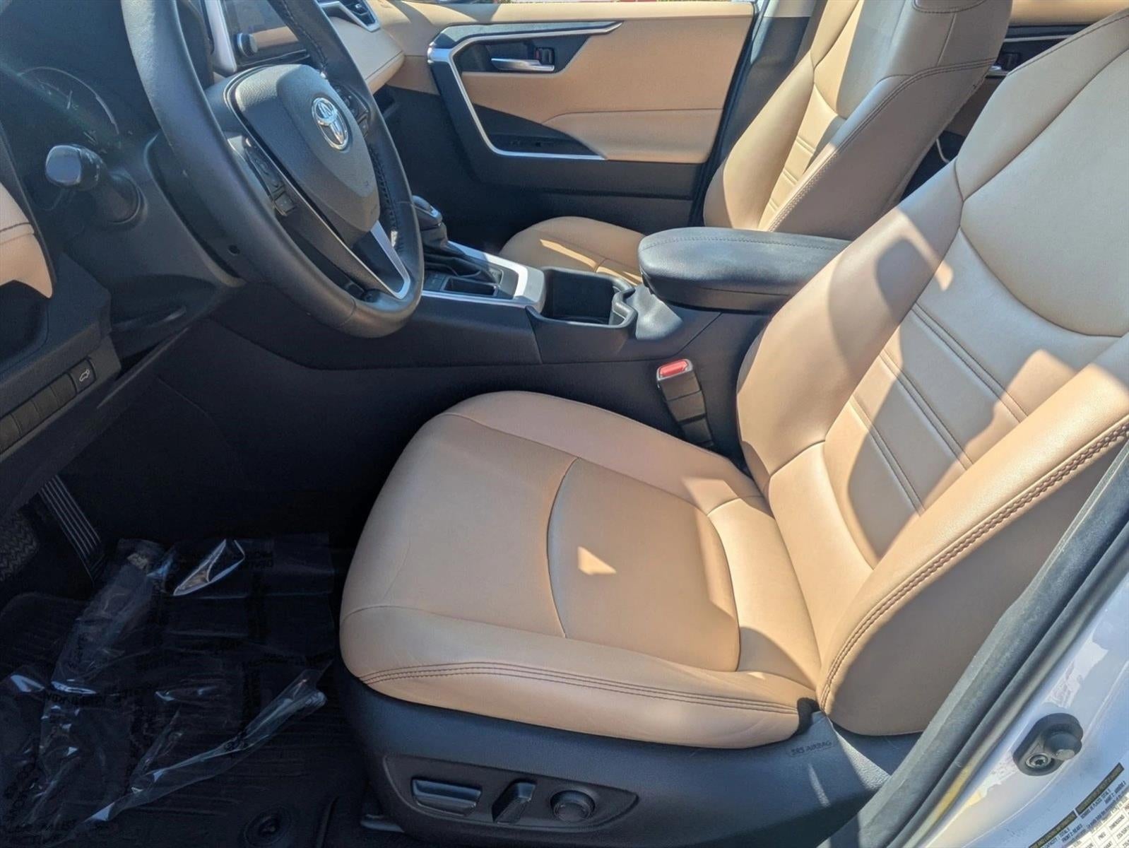 2023 Toyota RAV4 XLE Premium FWD (Natl)