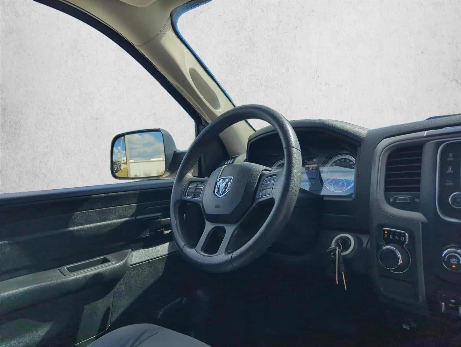 2022 RAM 1500 Classic Tradesman 4x2 Reg Cab 8' Box