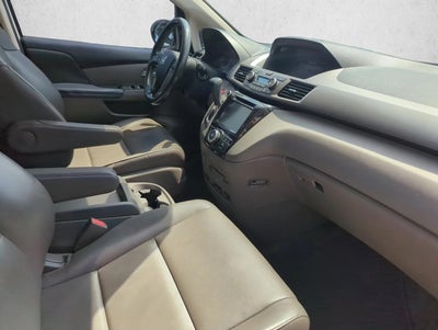 2016 Honda Odyssey Touring Elite with DVD Rear Entertainment System and Navigation