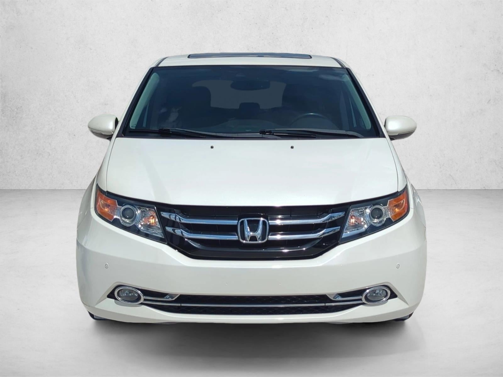 2016 Honda Odyssey Touring Elite with DVD Rear Entertainment System and Navigation