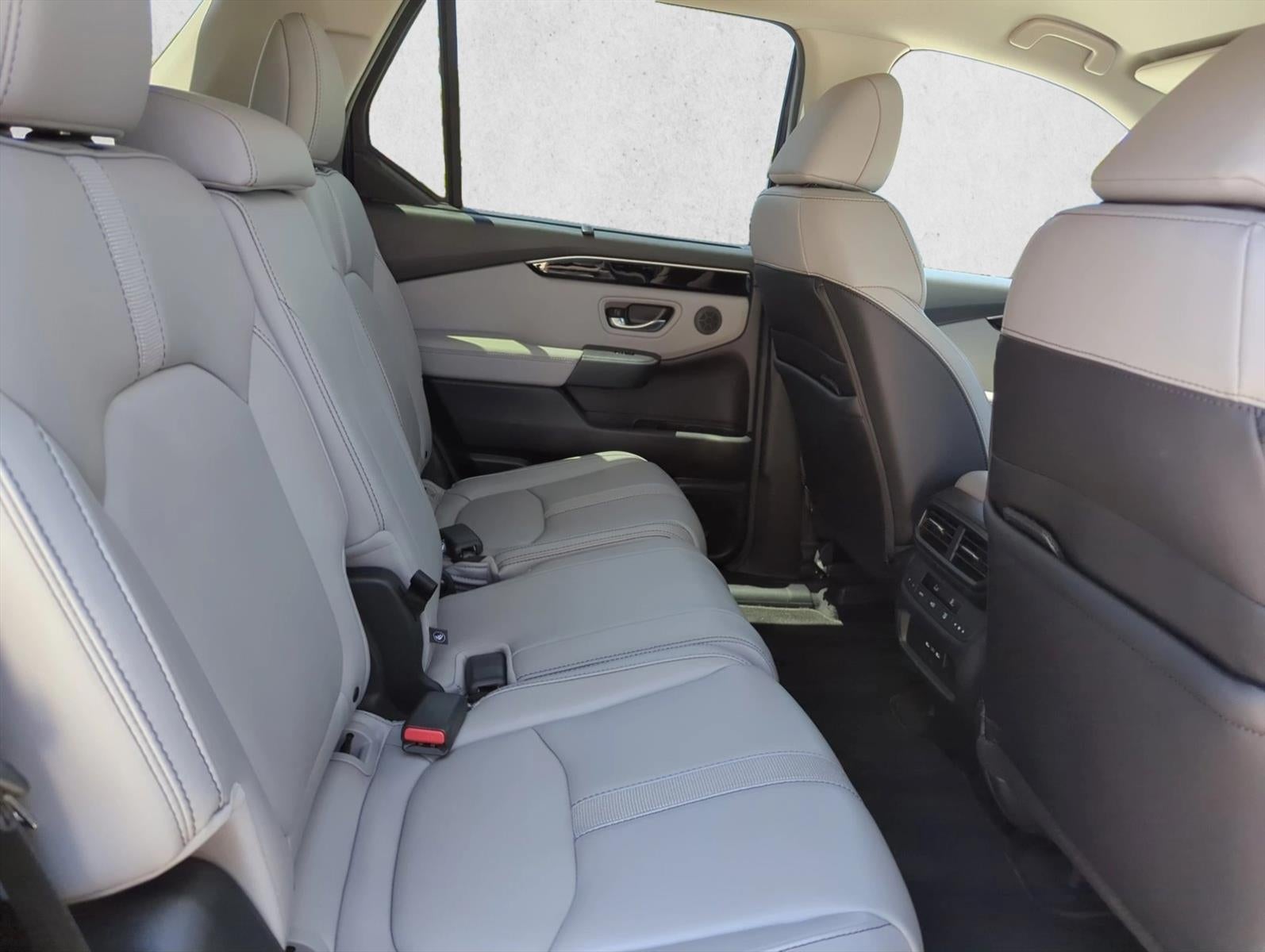 2025 Honda Pilot EX-L 2WD