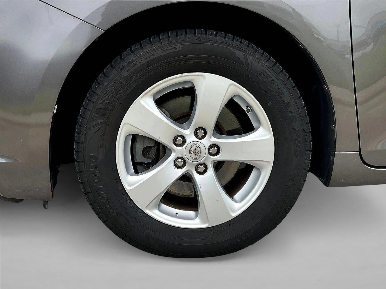 2017 Toyota Sienna L FWD 7-Passenger (Natl)