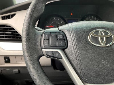2017 Toyota Sienna L FWD 7-Passenger (Natl)
