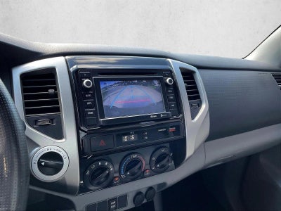 2014 Toyota Tacoma 4WD Double Cab Short Bed V6 Manual (Natl)