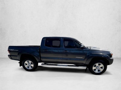 2014 Toyota Tacoma 4WD Double Cab Short Bed V6 Manual (Natl)