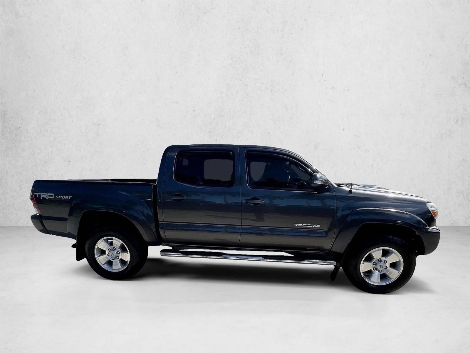 2014 Toyota Tacoma 4WD Double Cab Short Bed V6 Manual (Natl)