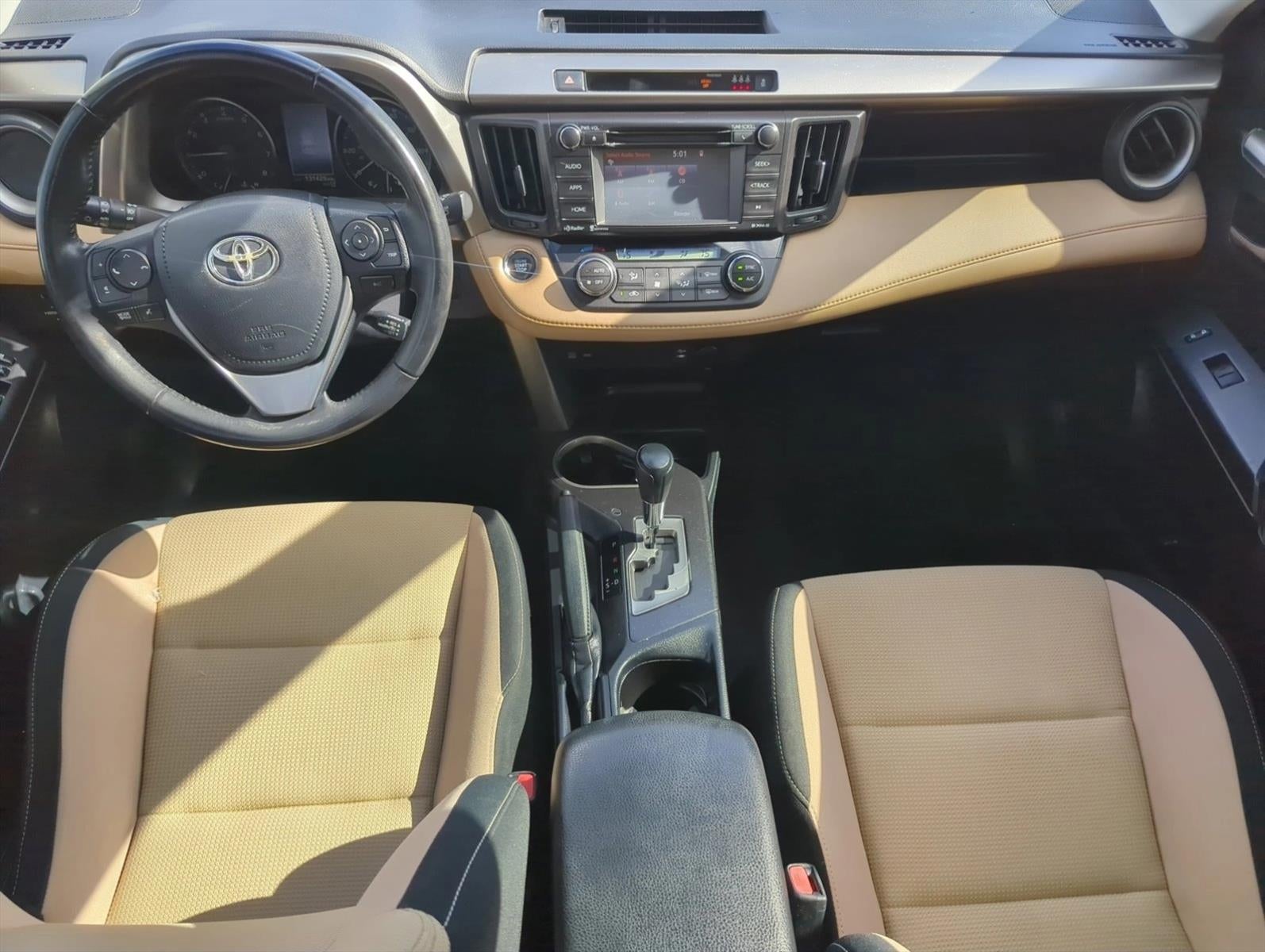 2018 Toyota RAV4 XLE FWD (GS)