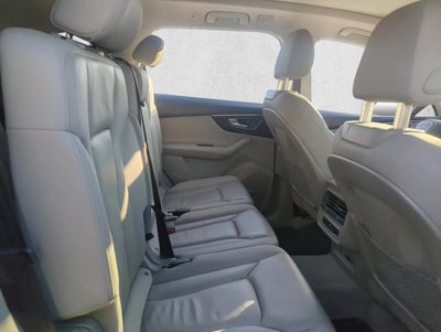2021 Audi Q7 Premium Plus 45 TFSI quattro