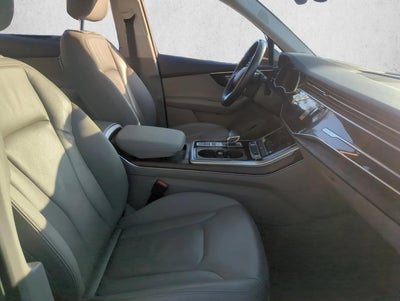 2021 Audi Q7 Premium Plus 45 TFSI quattro