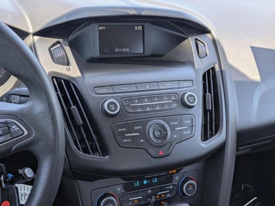 2018 Ford Focus SE Sedan