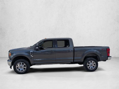 2019 Ford Super Duty F-250 SRW LARIAT 4WD Crew Cab 6.75' Box