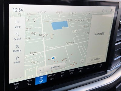 2023 Ford Super Duty F-450 DRW LARIAT 4WD Crew Cab 8' Box