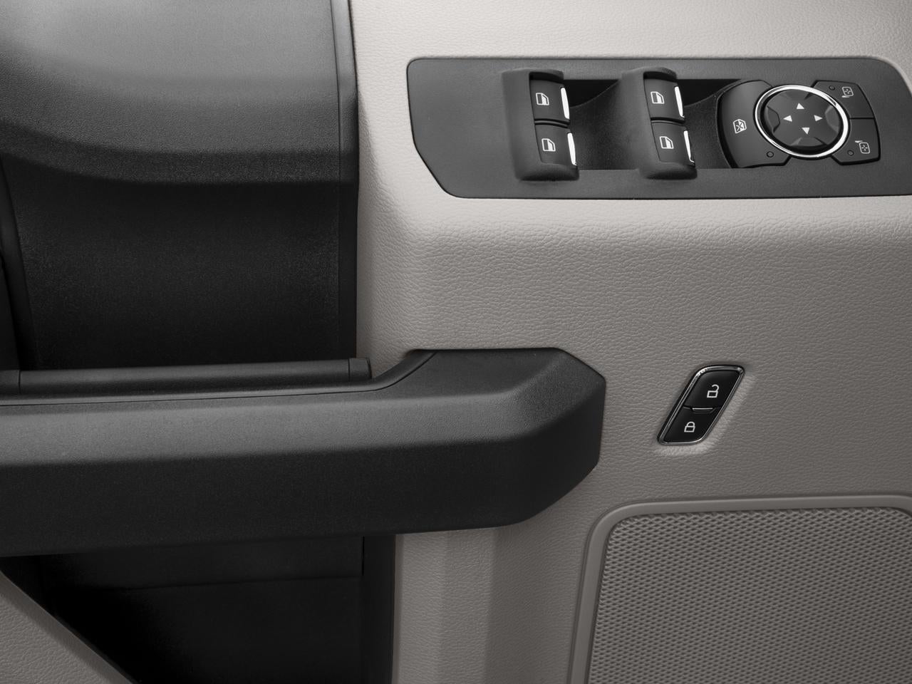 2017 Ford F-150 XL 2WD SuperCrew 5.5' Box