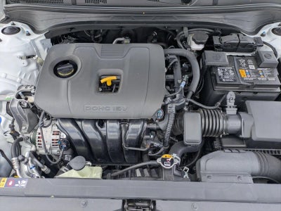 2024 Kia Forte LXS IVT
