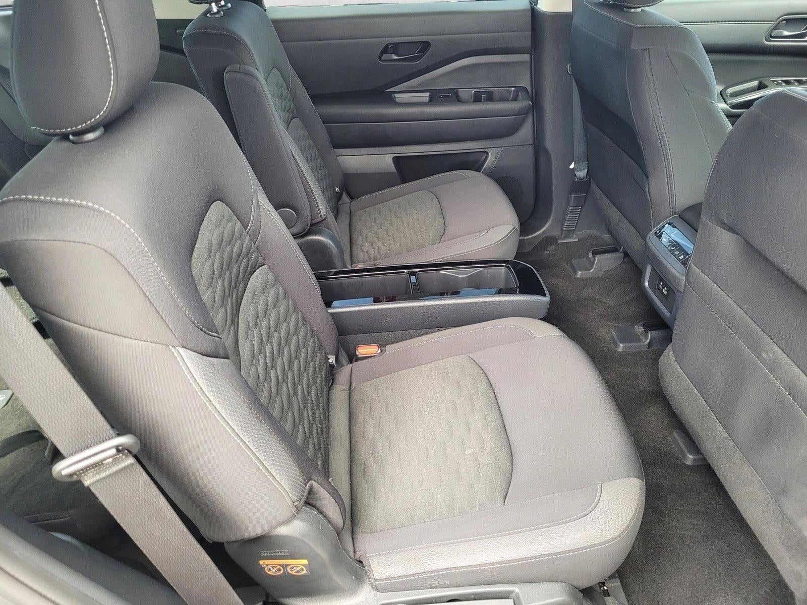 2024 Nissan Pathfinder SV 2WD