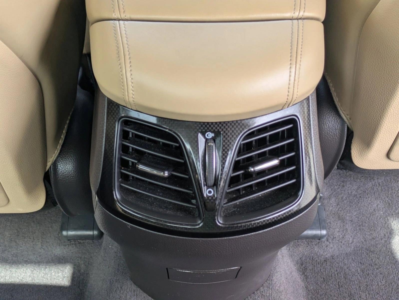 2014 Hyundai AZERA 4dr Sdn Limited