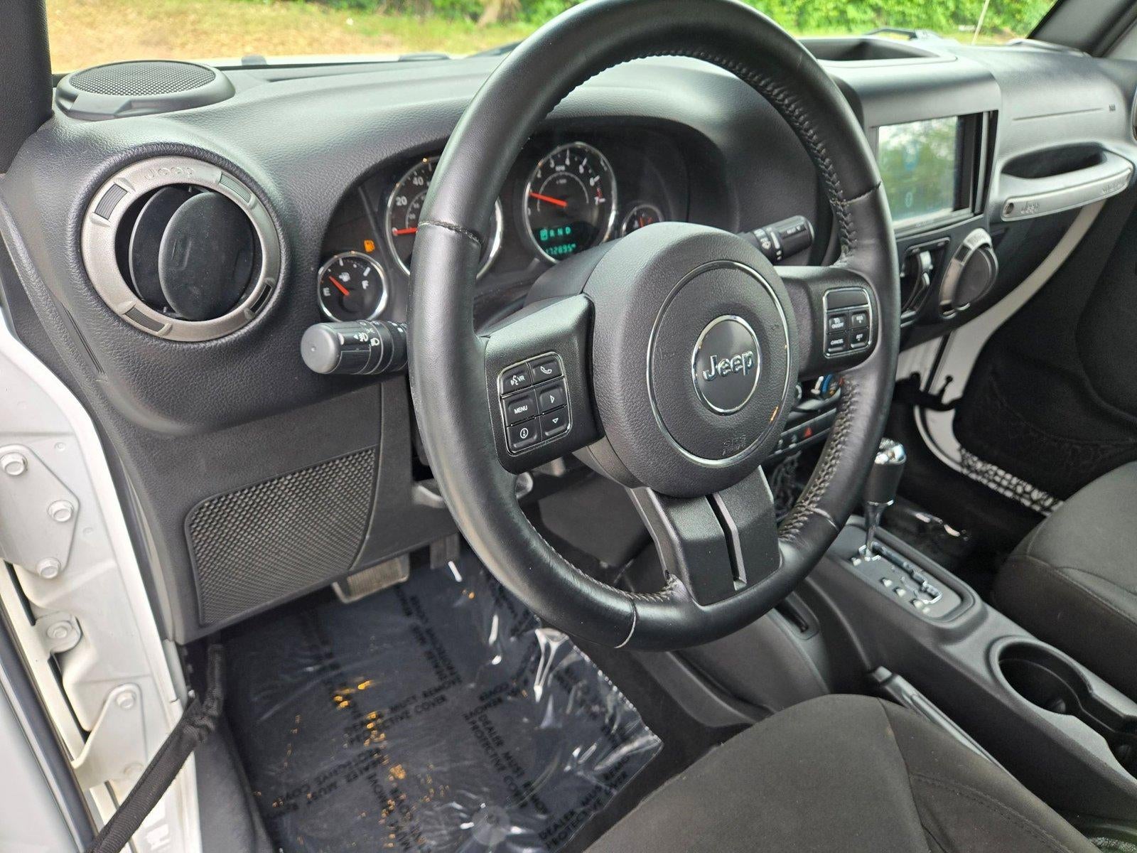 2015 Jeep Wrangler Unlimited 4WD 4dr Sport
