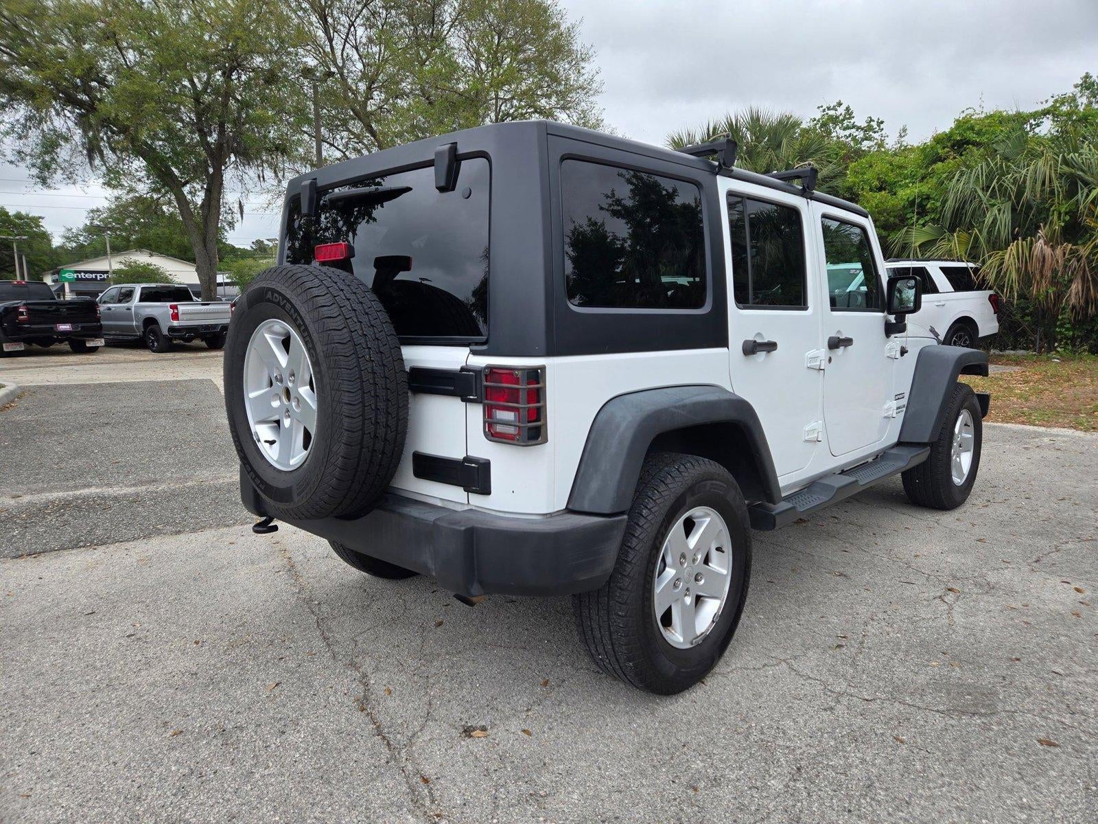 2015 Jeep Wrangler Unlimited 4WD 4dr Sport