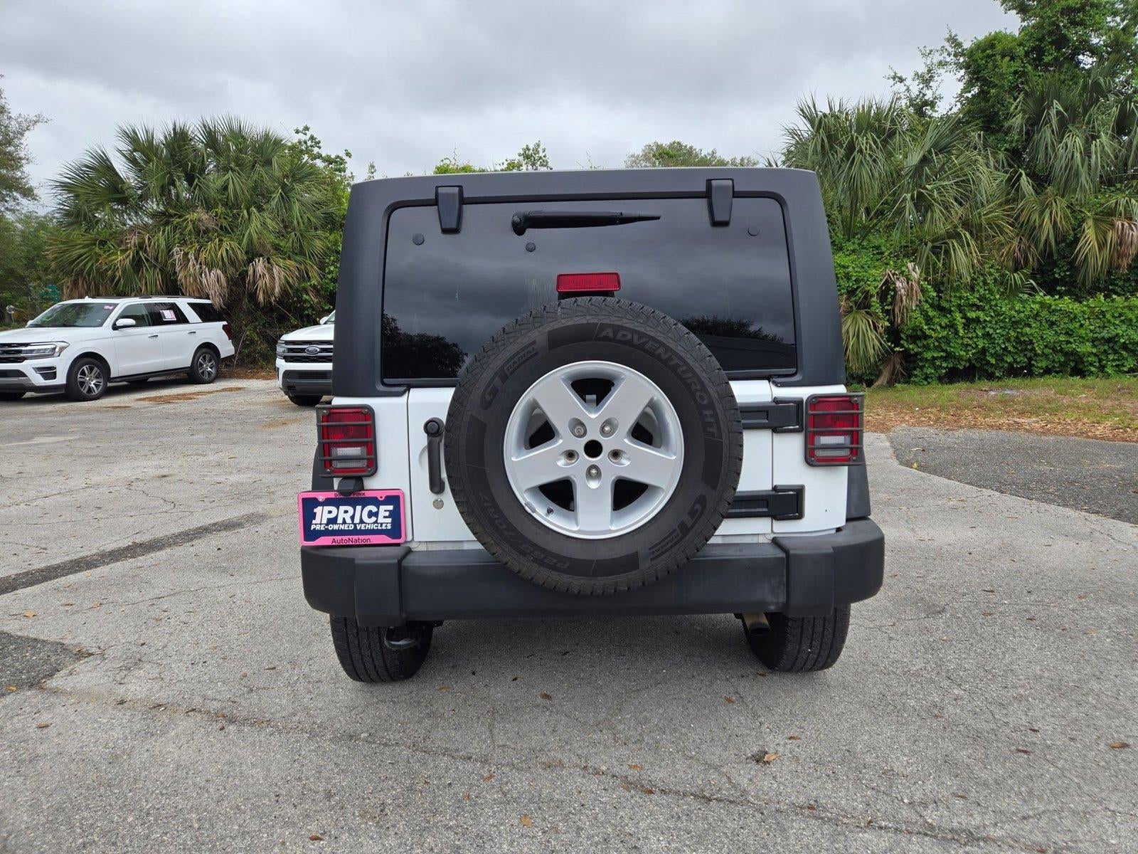 2015 Jeep Wrangler Unlimited 4WD 4dr Sport